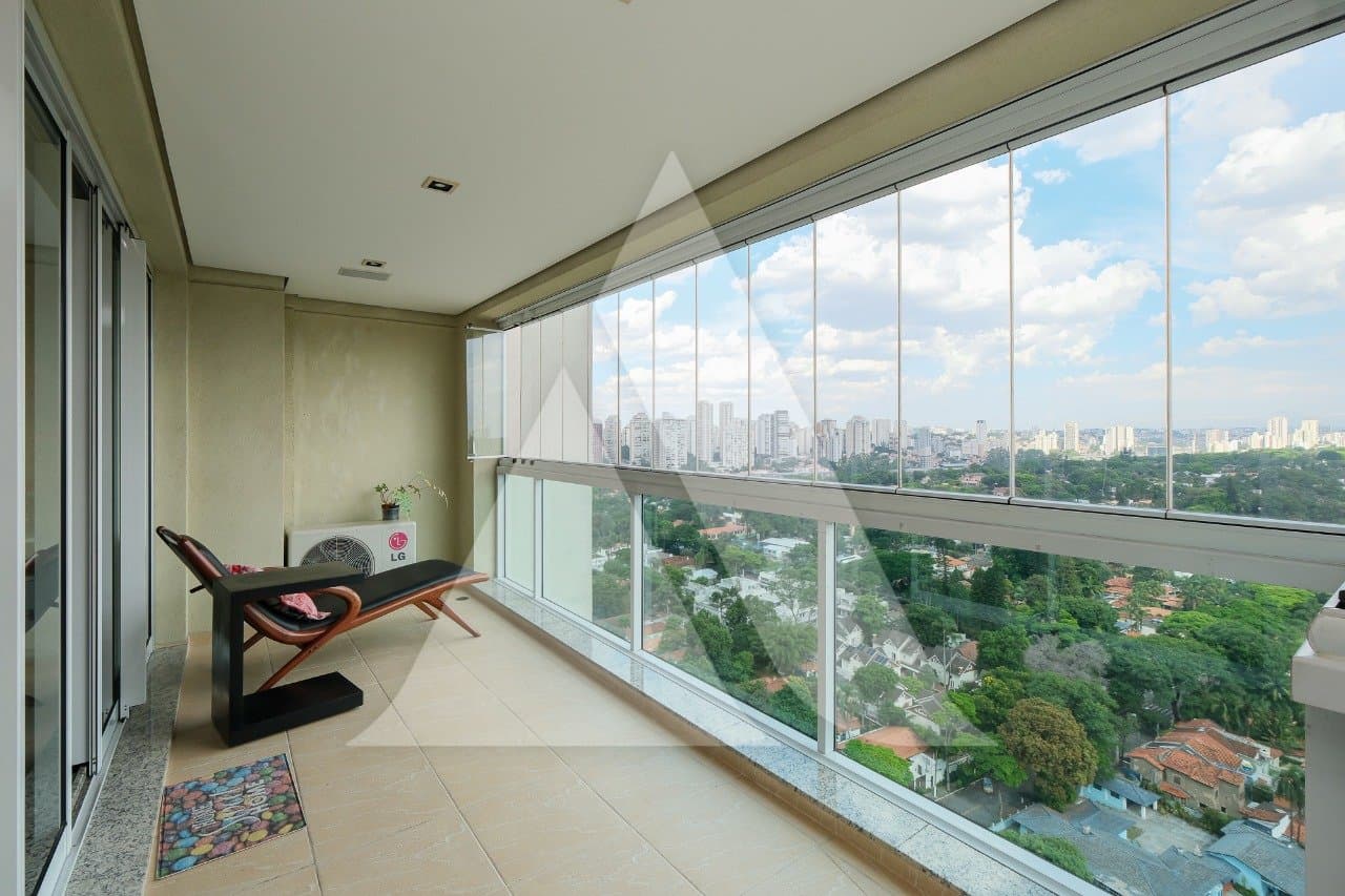 Apartamento em Campo Belo