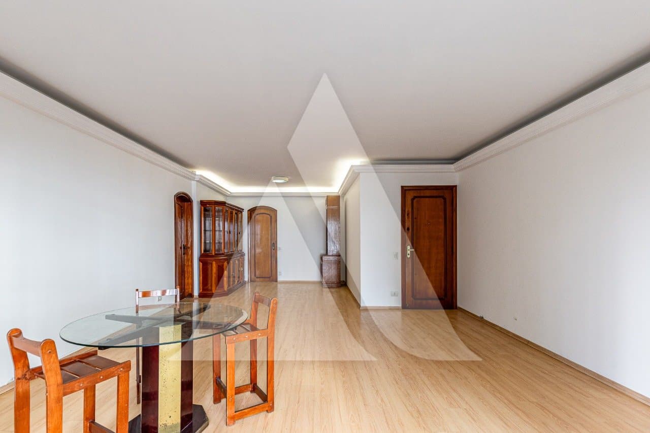 Apartamento em Moema
