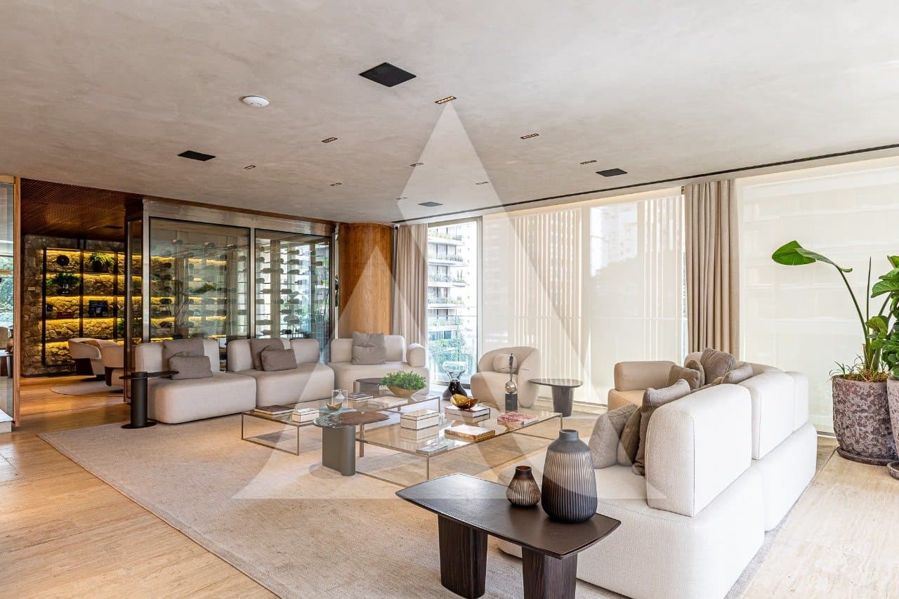 Apartamento em Itaim Bibi