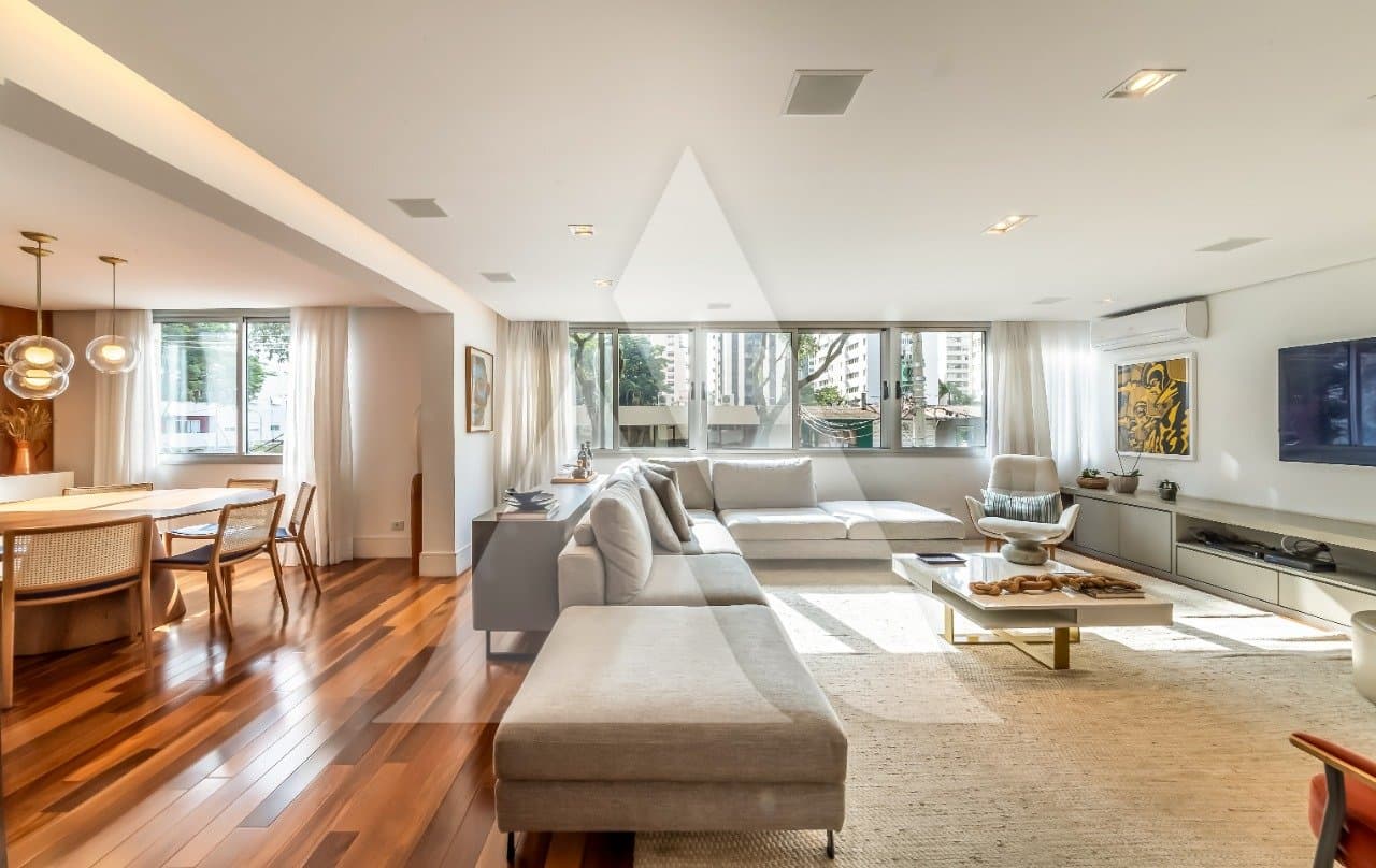Apartamento em Itaim Bibi
