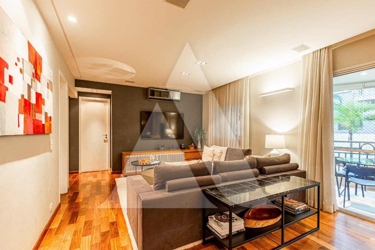 Apartamento em Moema