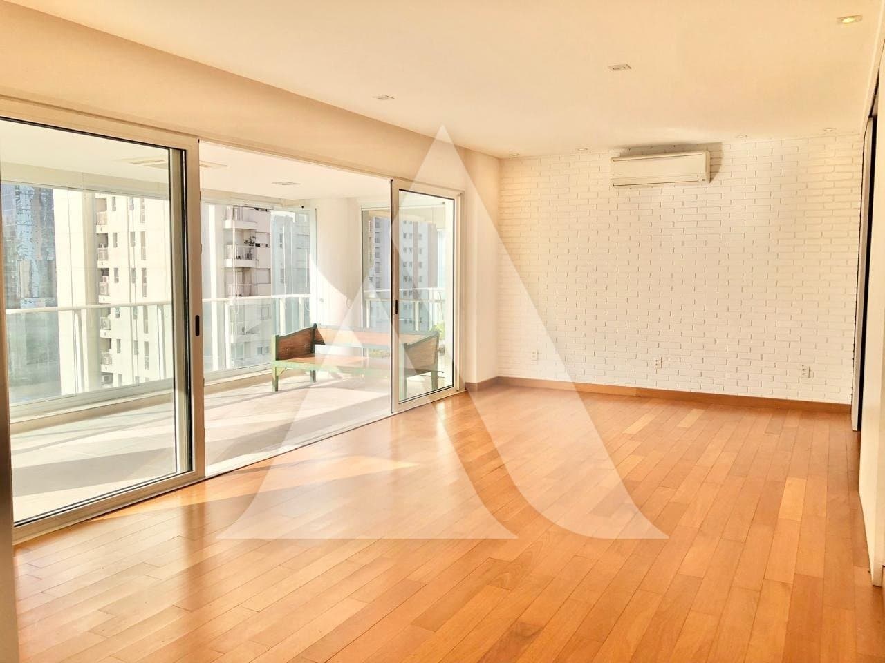Apartamento em Itaim Bibi